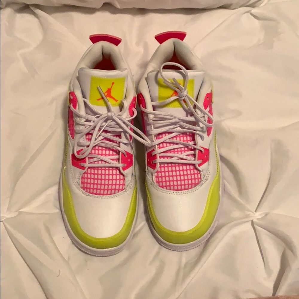 Jordan 4s Gem